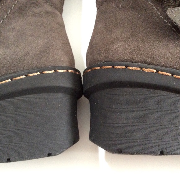 Like new BareTraps suede leather boots - Picture 5 of 12